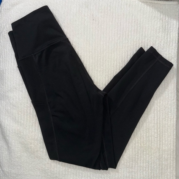 American Eagle High Waisted Everything Pocket Legging Color - Black - Size M - Picture 2 of 6